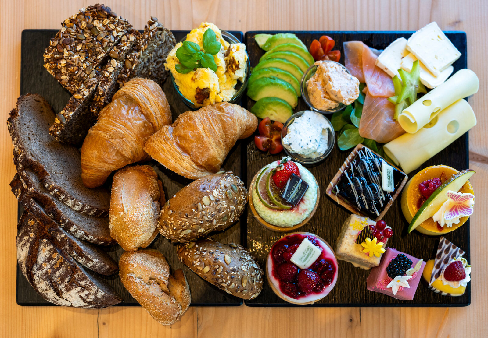 Brote, Brötchen, Frühstück und Törtchen von Brotzeit Rostock